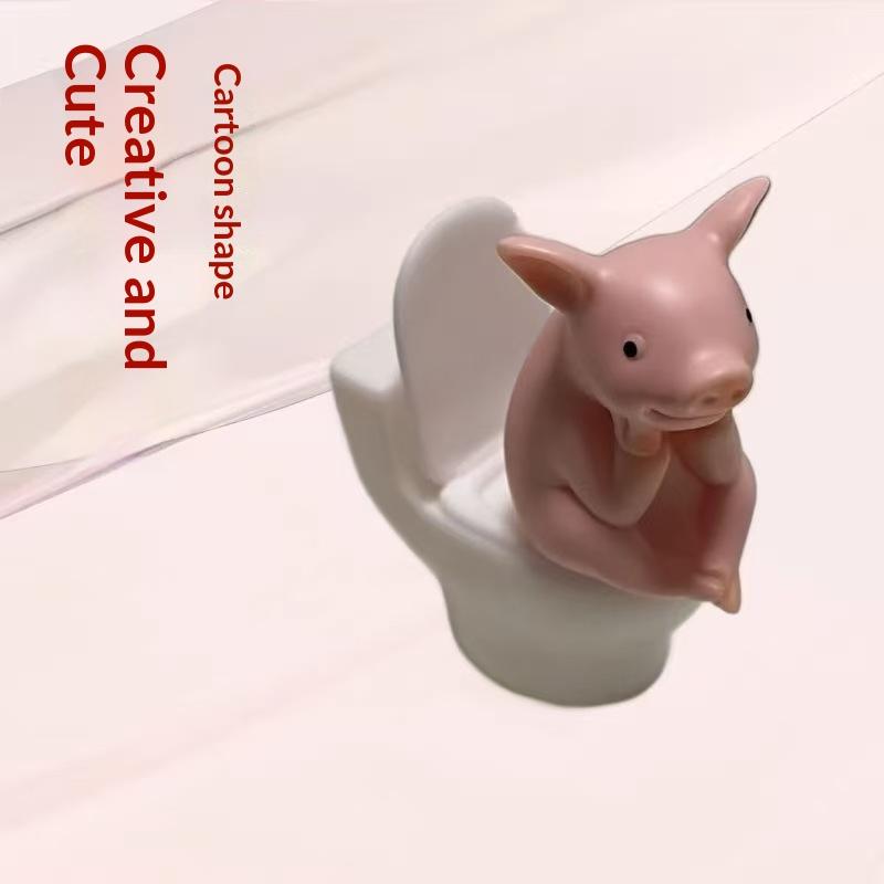 Maialino Carino Seduto Sulla T - Jet Home Bathroom recensione e prezzo